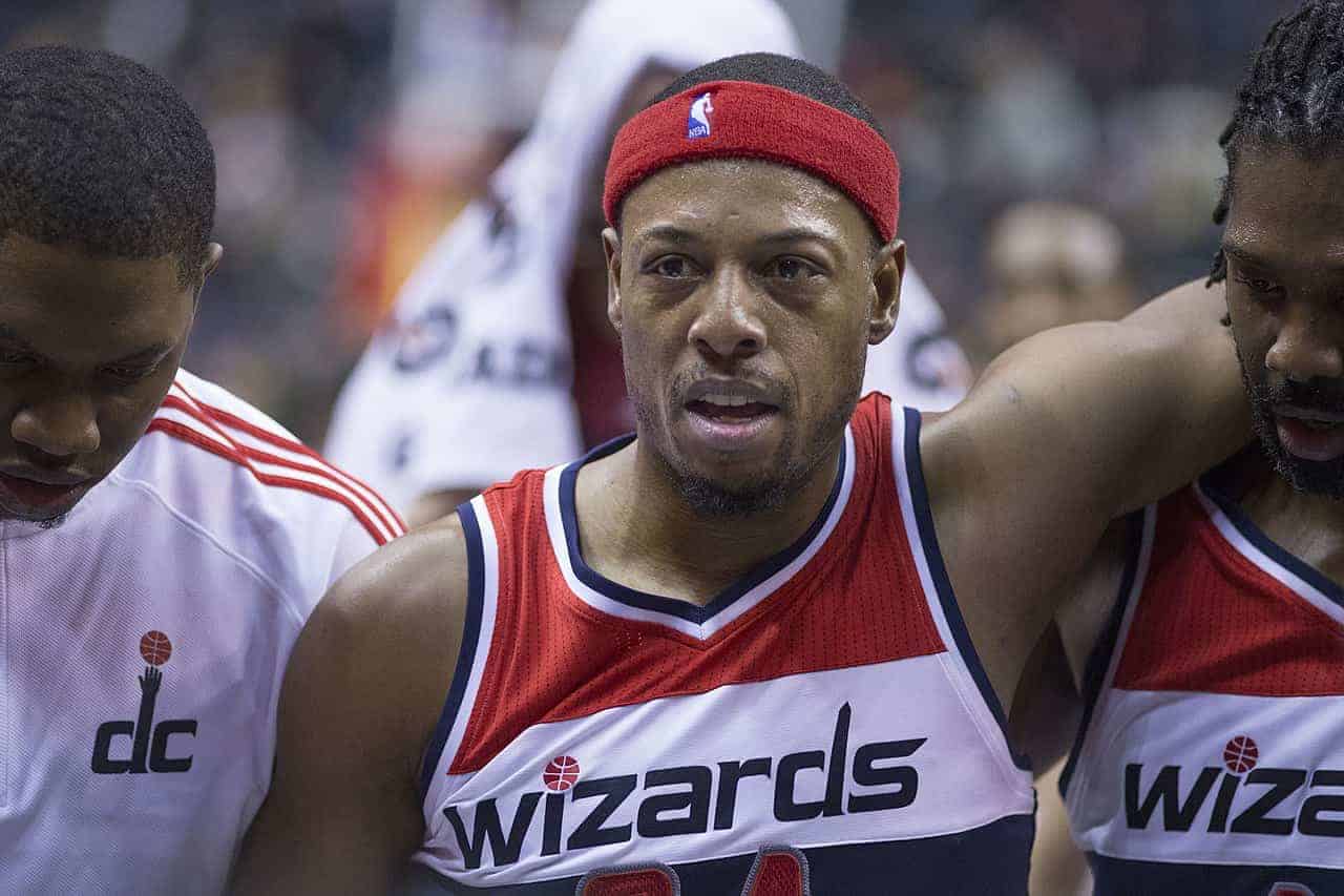 Am 17. Februar beschuldigte die Securities and Exchange Commission (SEC) die NBA Hall of Famer Paul Pierce, den EMAX-Token illegal auf seinen Social-Media-Konten beworben zu haben. Der EMAX-Token wurde von EthereumMax angeboten und verkauft. Laut der Beschwerde hat Pierce zugestimmt, eine Strafe in Höhe von 1.115.000 US-Dollar zuzüglich etwa 240.000 US-Dollar an Degorgement- und Vorurteilszinsen zu zahlen, ohne Schuld zuzugeben oder zu leugnen, um größere Sanktionen der Aufsichtsbehörden zu vermeiden. Es ist ihm auch untersagt, für drei Jahre Krypto-Asset-Wertpapiere zu bewerben. Heute haben wir Anklagen gegen den ehemaligen NBA-Spieler Paul Pierce bekannt gegeben, weil er in den sozialen Medien für …