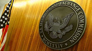 SEC knackt Krypto-Staking, BTC verliert 23.000-Dollar-Marke, aber Bitcoin NFTs steigen in die Höhe: Die Zusammenfassung dieser Woche