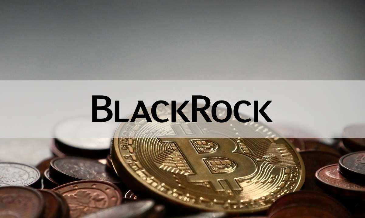 Der 10-Billionen-Dollar-Vermögensverwaltungsriese BlackRock hat am Donnerstag bei der Securities and Exchange Commission (SEC) die Einführung eines Bitcoin-Spot-ETF beantragt – ein Produkt, das in den Vereinigten Staaten noch nicht zum Einsatz kommt. BlackRock plant eine Partnerschaft mit Coinbase, um die Verwahrung der Bitcoin, die die Fonds unterstützen, wie bei seinem Bitcoin, zu übernehmen Handelsdienstleistung letztes Jahr angekündigt. Das ETF-Angebot von BlackRock Als gemeldet Laut CNBC beantragte der Vermögensverwalter bei der SEC die Gründung des iShares Bitcoin Trust, der Anlegern einen einfachen Zugang zu Bitcoin von einem Wall-Street-Riesen ermöglichen würde. „Der Trust versucht, die Entwicklung des Bitcoin-Preises allgemein widerzuspiegeln“, heißt es darin …