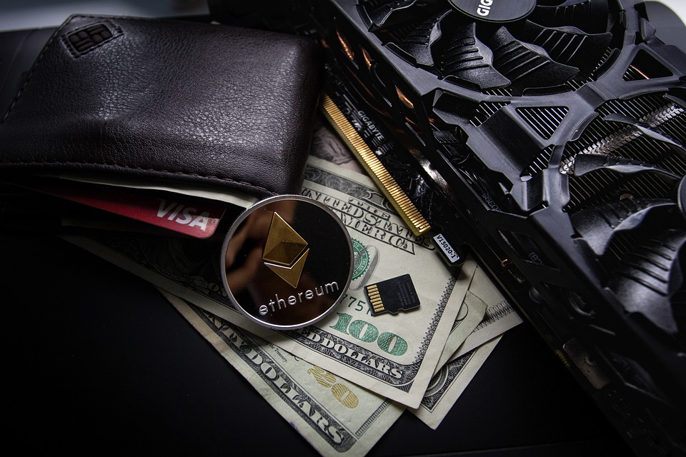 Ethereum, eine Kryptowährung basierend auf der Blockchain-Technologie, hat in letzter Zeit viel Aufmerksamkeit erregt. Mit seinem enormen Wachstumspotenzial hat sich Ethereum zu einer beliebten Investitionsmöglichkeit entwickelt. Aber lohnt es sich wirklich, jetzt einzusteigen? Der Hauptgrund für das wachsende Interesse an Ethereum ist seine technologische Innovation. Im Gegensatz zu Bitcoin, das sich hauptsächlich auf finanzielle Transaktionen konzentriert, bietet Ethereum eine Plattform für die Entwicklung und den Betrieb von dezentralen Anwendungen (DApps). Diese dezentralen Anwendungen ermöglichen es Entwicklern, Smart Contracts zu erstellen, die automatisch ausgeführt werden, ohne dass eine Zwischeninstanz wie eine Bank benötigt wird. Die breite Anwendungsmöglichkeit von Ethereum hat dazu …