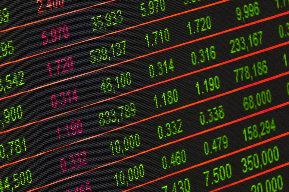 Shiba Memu: Ein vielversprechender Meme-Token mit KI- und Blockchain-Technologie Die Welt der Kryptowährungen hat in den letzten Jahren stetig an Bedeutung gewonnen. Bitcoin, die bekannteste aller Kryptowährungen, hat eine erstaunliche Entwicklung hinter sich und erreichte kürzlich die 30.000$-Marke. Diese positive Entwicklung übertrug sich auch auf andere führende Kryptowährungen und führte dazu, dass die gesamte Marktkapitalisierung der Kryptowährungen in diesem Jahr erstmals die Marke von 1,2 Billionen US-Dollar erreichte. In diesem Zusammenhang gewinnt ein bestimmter Meme-Token namens Shiba Memu an Aufmerksamkeit. In der Vorverkaufsphase konnten bereits über 200.000 Dollar eingesammelt werden, wobei der Preis für SHMU täglich steigt. Der Vorverkauf soll …