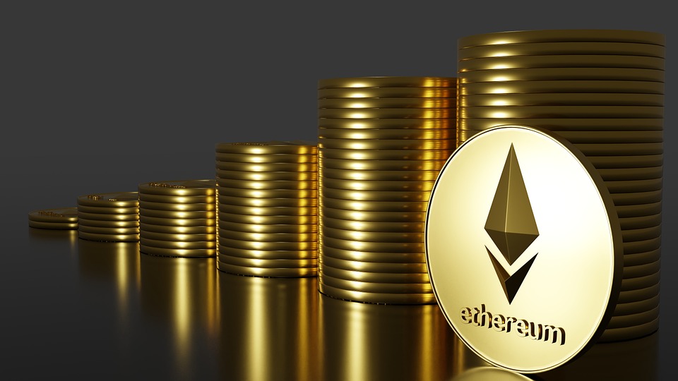 Vier große Ethereum-Walbewegungen in den letzten 78,900 Stunden haben die Aufmerksamkeit der Krypto-Community auf sich gezogen. Diese Bewegungen wurden sowohl an die Börse Gate io als auch an Coinbase durchgeführt. Es ist interessant zu bemerken, dass diese Bewegungen stattfinden, während der ETH-Kurs leicht gesunken ist. Laut Angaben von Whale Alert wurden bei dem aktuellen Deal 15.000 ETH an die in Kalifornien ansässige Kryptowährungsbörse Gate io überwiesen. Der Wert des Geschäfts beläuft sich immer noch auf etwa 859 US-Dollar. Darüber hinaus wurden in den letzten 21.338 Stunden die restlichen Inhalte der drei Transaktionen an den Coinbase-Handel übergeben. Diese beinhalten jeweils 3 …