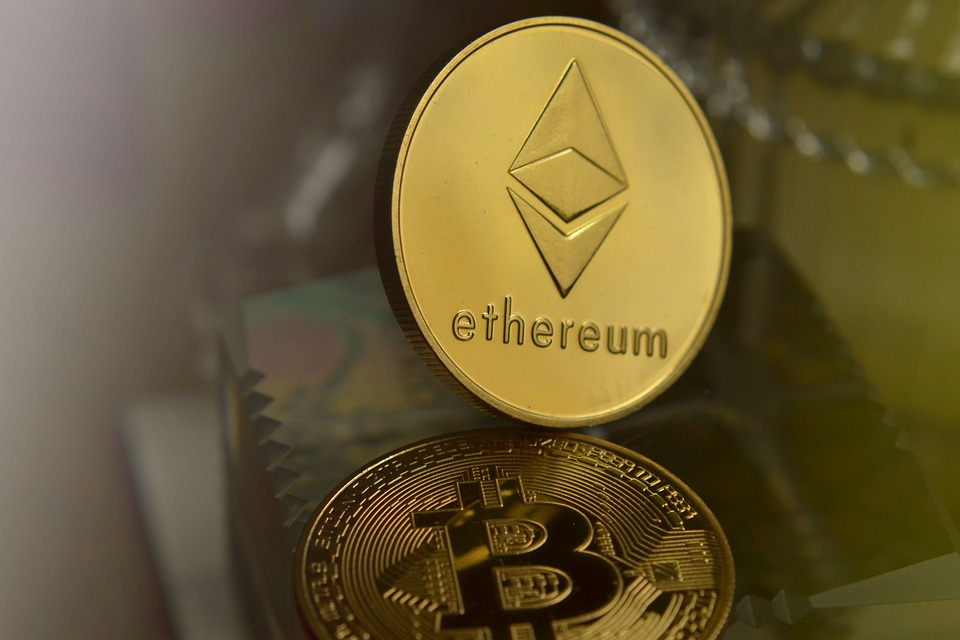 Huobi, eine der größten Kryptowährungsbörsen der Welt, hat kürzlich bekannt gegeben, dass über 1,9 Millionen HT (Huobi Token) verbrannt wurden. Diese Maßnahme wurde ergriffen, um die Anzahl der im Umlauf befindlichen HT zu reduzieren und damit den Wert der verbleibenden Tokens zu erhöhen. Laut Huobi wird die Burn-Rate alle drei Monate überprüft und angepasst. Dieses Mal wurde beschlossen, eine beträchtliche Anzahl von HT zu verbrennen, um das Angebot zu verringern. Diese Aktion hat einen positiven Effekt auf die HT-Besitzer, da die Verringerung des Angebots in der Regel zu einem Anstieg des Token-Werts führt. Eine interessante Tatsache ist, dass die Mehrheit …