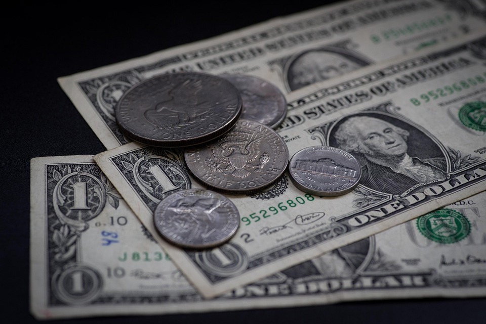 Ripple feiert Sieg: SEC stellt Verfahren nach über vier Jahren ein
