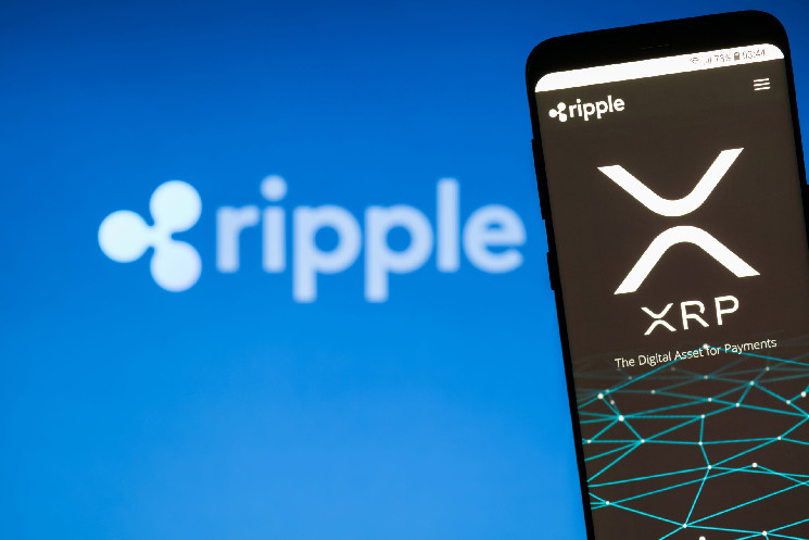 Kraken führt RLUSD von Ripple ein – Neue Kryptowährung ab 2. April erhältlich Die Kryptowährungsbörse Kraken hat bekannt gegeben, dass sie RLUSD, eine neue Kryptowährung von Ripple, eingeführt hat. Diese digitale Währung ist an den US-Dollar gekoppelt und wird ab dem 2. April auf der Plattform zum Handel angeboten. Die Einführung von RLUSD markiert einen bedeutenden Schritt für Ripple und die Kryptobranche. Als Stablecoin bietet RLUSD eine stabilere Handelsoption für Investoren, die die Volatilität traditioneller Kryptowährungen umgehen möchten. Kraken, unter der Leitung von CEO Jesse Powell, hat sich als eine der führenden Börsen in der Branche etabliert und erweitert sein …