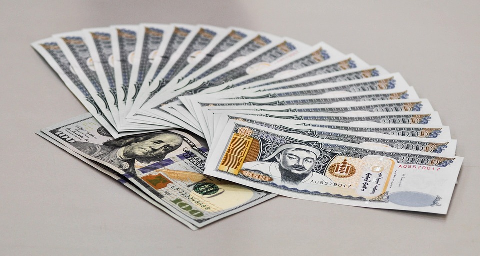 Zinssenkung im Geheimtreffen der Federal Reserve: Krypto-Märkte vor potenziellem Renditesprung?